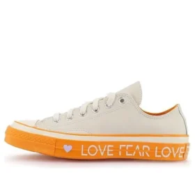 Chuck 70 Low „Love Graphic – Cream“