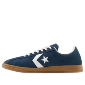 Chuck Taylor All Star Classic Trainer Suede „Navy“