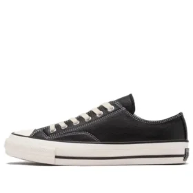 Chuck Taylor Leather Ox „Black“