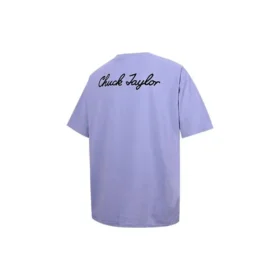 Chuck Taylor Shoe Patch T-Shirt (asiatische Größen) „Purple“ Chuck Taylor Shoe Patch T-Shirt (asiatische Größen) „Purple“