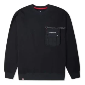 Converse Herren-Pullover aus der Neujahrsserie mit Brusttasche, Fleecefutter und Rundhalsausschnitt, Dunkel-Schwarz Converse Herren-Pullover aus der Neujahrsserie mit Brusttasche, Fleecefutter und Rundhalsausschnitt, Dunkel-Schwarz
