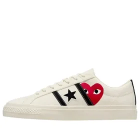 Converse x Comme des Garçons PLAY One Star Academy Pro „Milk Black“