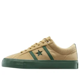 Converse x UNDEFEATED One Star Academy Pro „Brown Egret“