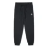 Go-To Fleece-Jogginghose mit Stern-Chevron-Stickerei, Standard-Fit, asiatische Größen „Schwarz“