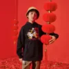 Hoodie mit Cartoon-Buchstaben-Print, asiatische Größen, „Schwarz Weiß Rot“
