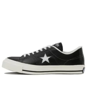 One Star J „Made in Japan – Schwarz“