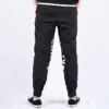 Wordmark Jogger asiatische Größen „Schwarz“